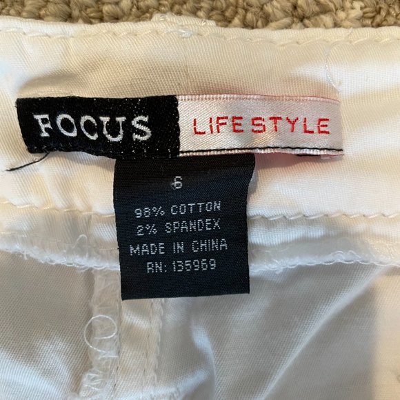 Focus Life Style Womens Straight Leg Stretch Denim Jeans White Size 6 - Picture 3 of 4